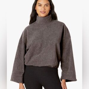 Beyond Yoga Back East Pullover Fleece